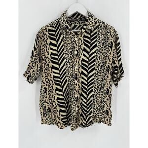 Vintage Point One Button Up Womens Large Beige Black Animal Print Short Sleeve